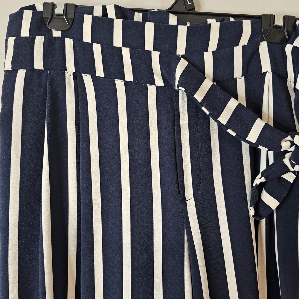 Zara Black and White Striped Wide Leg Pants - Picture 4 of 9